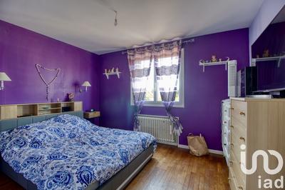 Maison - 98 m² - 5 pièces