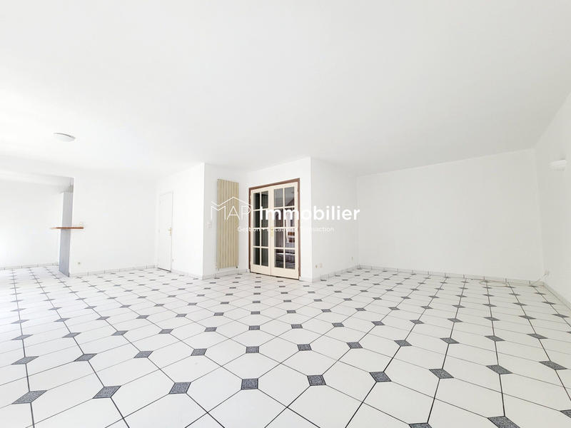 Maison ancienne - 162 m² - 7 pièces