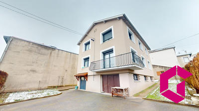 Maison - 156 m² - 11 pièces