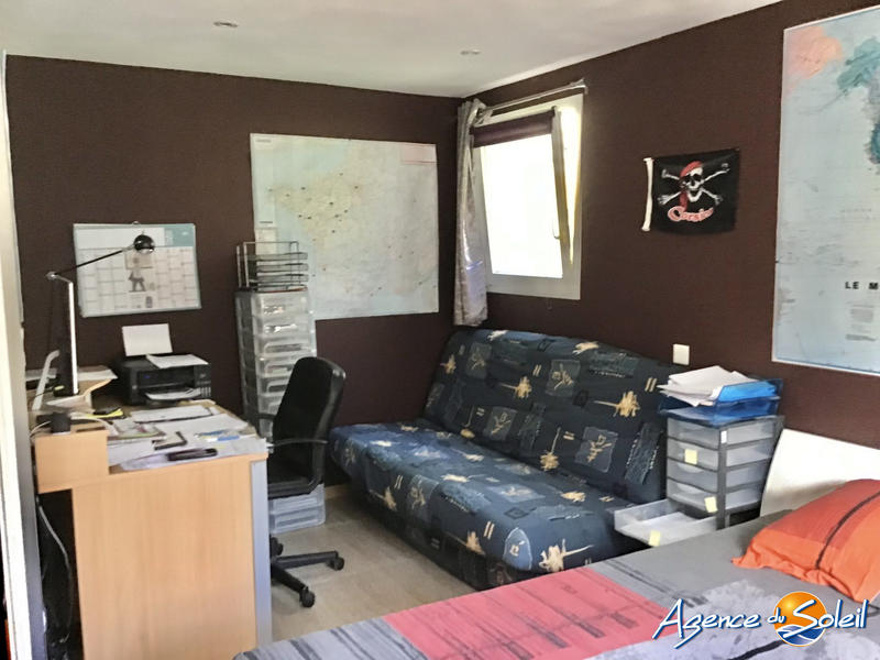 Maison - 230 m² - 5 pièces