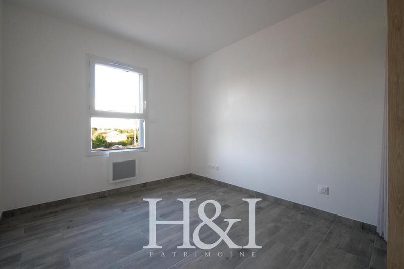 Propriété - 100 m² - 5 pièces