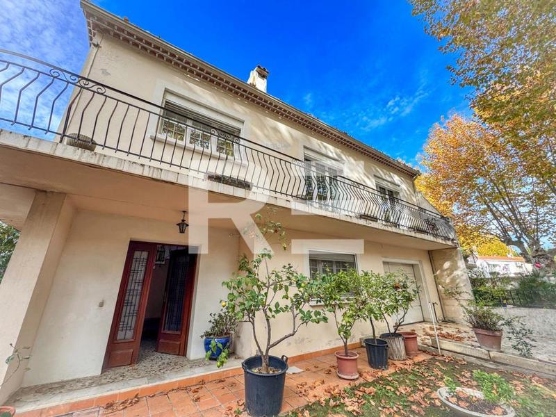 Maison - 138 m² - 5 pièces