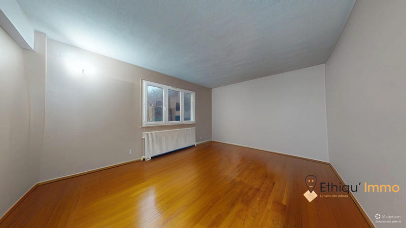 Maison - 165 m² - 8 pièces