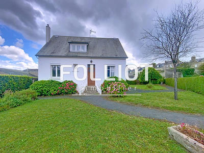 Maison - 110 m² - 4 pièces