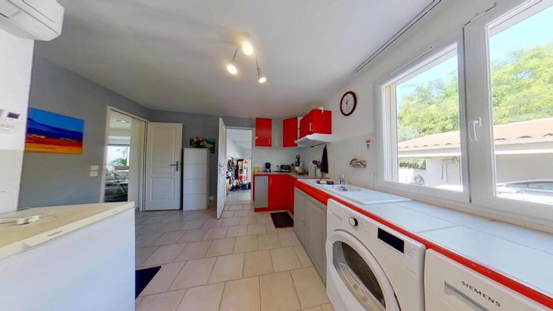 Maison - 174 m² - 5 pièces