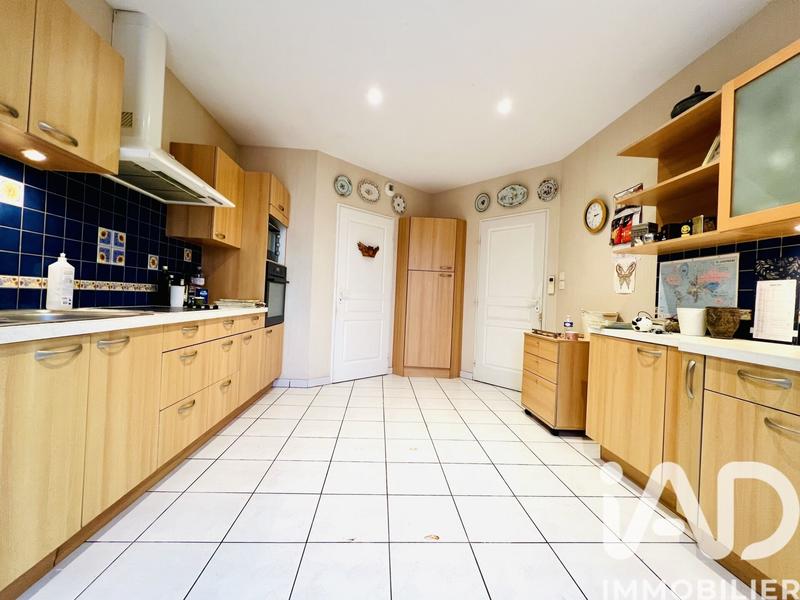 Appartement - 125 m² - 3 pièces