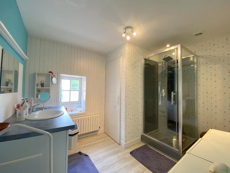 Propriété - 293 m² - 10 pièces