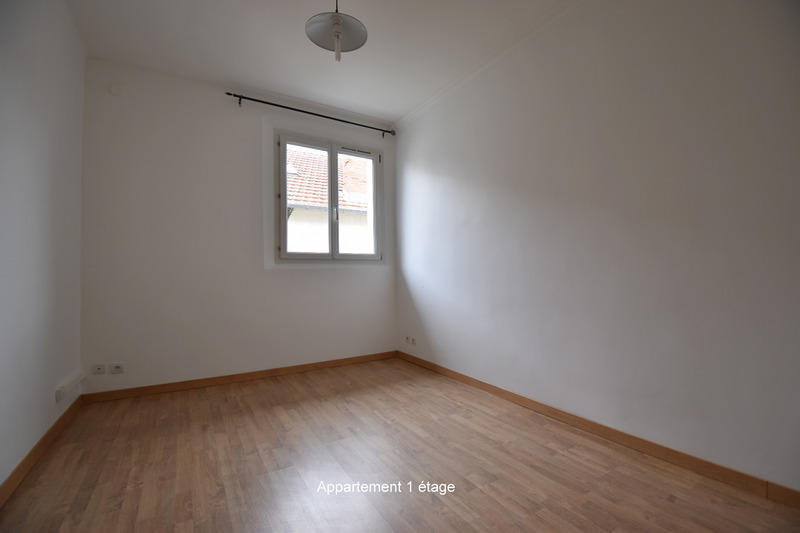 Maison - 288 m² - 12 pièces