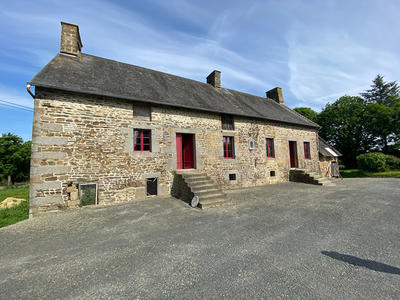 Maison - 205 m² - 2 pièces