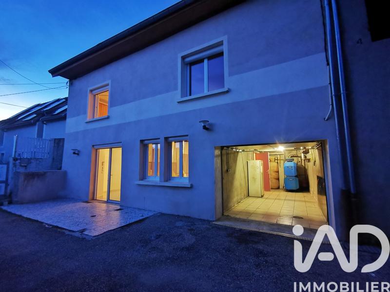 Maison de village - 125 m² - 6 pièces