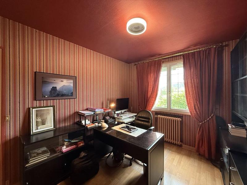 Pavillon - 185 m² - 8 pièces