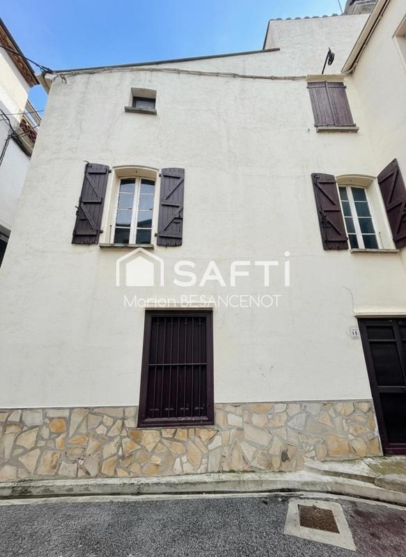 Maison de village - 250 m² - 10 pièces