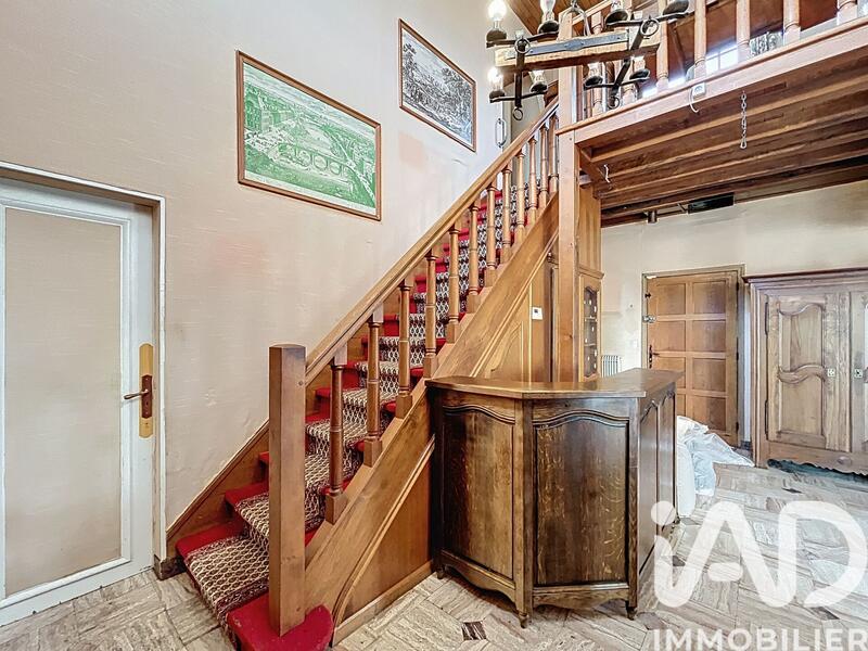 Maison - 184 m² - 6 pièces