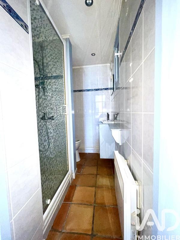 Maison - 244 m² - 7 pièces