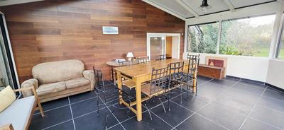 Maison - 200 m² - 9 pièces