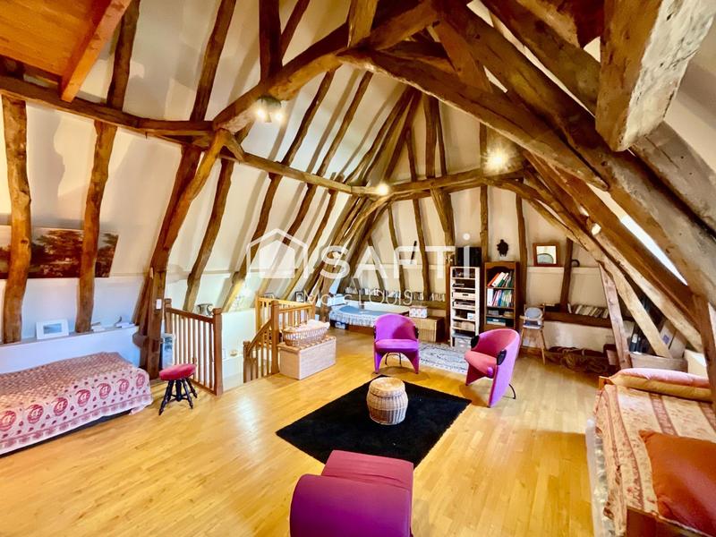 Maison - 300 m² - 12 pièces