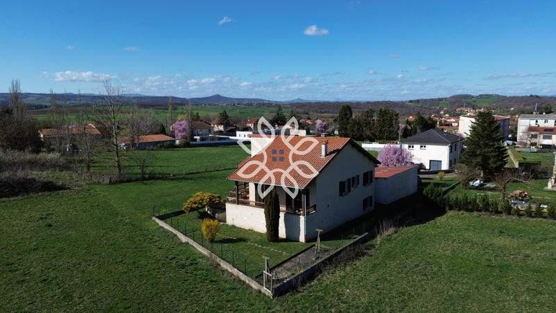 Maison - 134 m² - 6 pièces