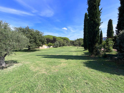 Villa - 200 m² - 6 pièces