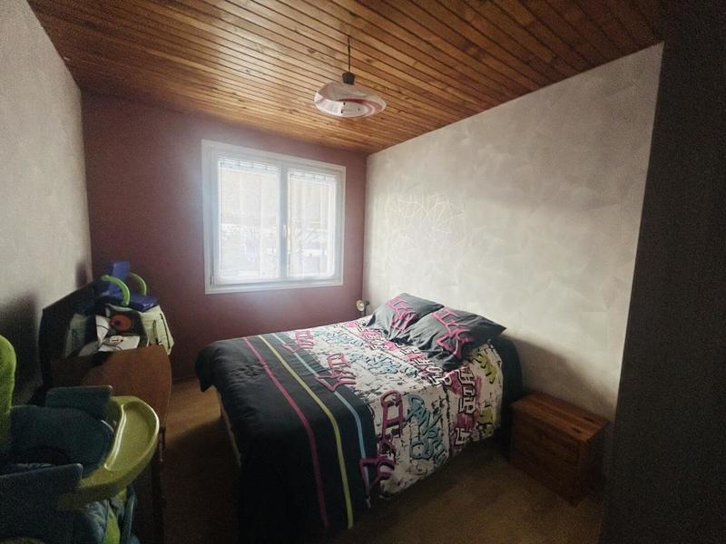 Maison - 93 m² - 5 pièces