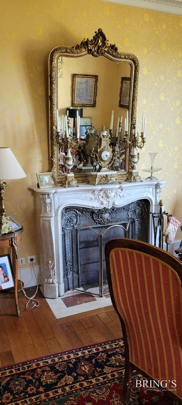 Maison - 222 m² - 9 pièces