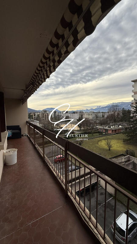 Appartement - 88 m² - 3 pièces