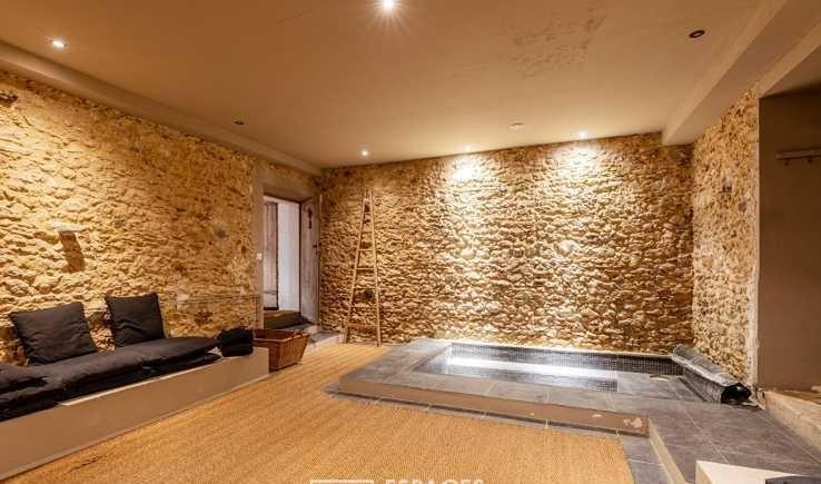 Manoir - 615 m² - 18 pièces