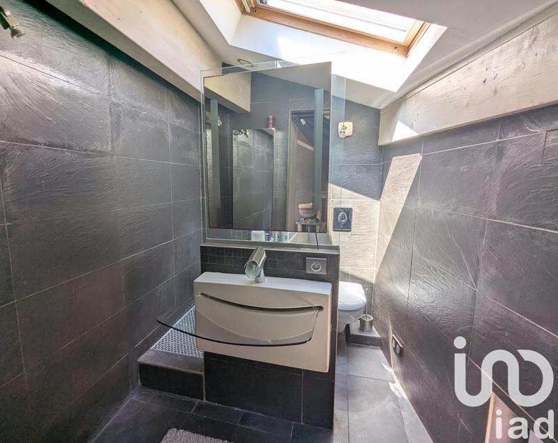 Maison - 181 m² - 5 pièces