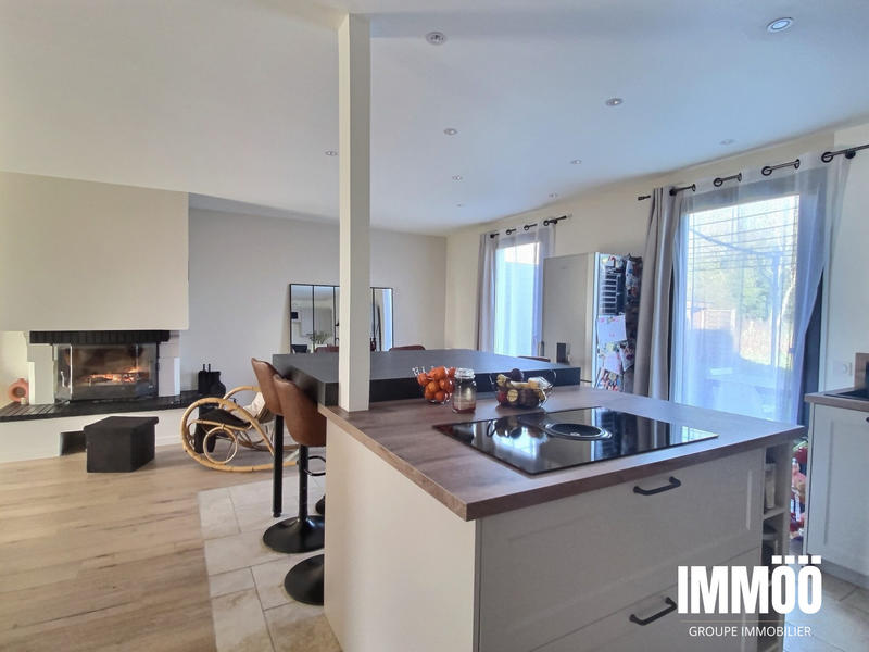 Maison traditionnelle - 115 m² - 6 pièces