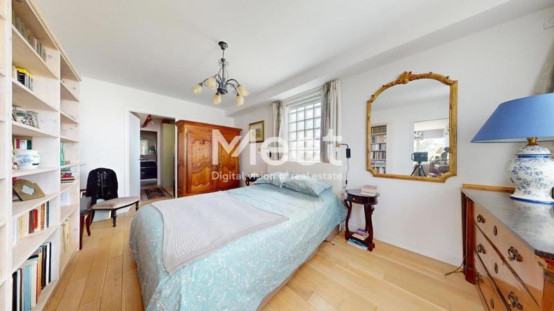 Appartement - 107 m² - 5 pièces