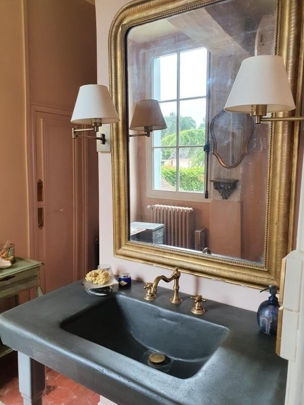 Maison - 280 m² - 6 pièces