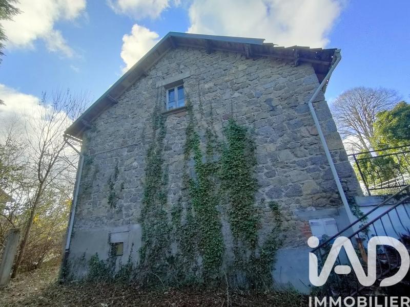 Maison de campagne - 137 m² - 10 pièces
