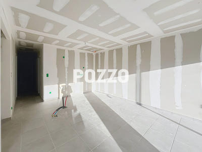 Maison - 94 m² - 5 pièces