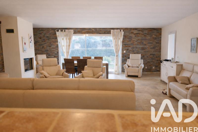 Maison - 95 m² - 3 pièces