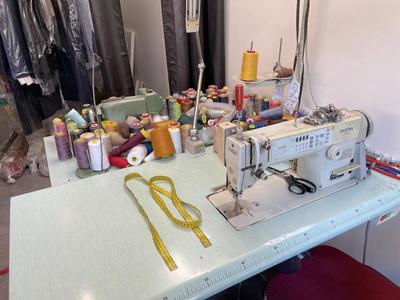 Divers - 100 m² - 1 pièce