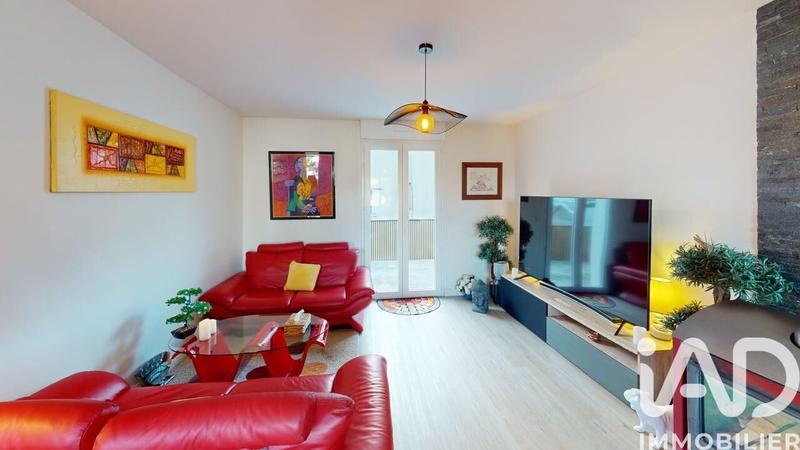 Maison - 110 m² - 6 pièces