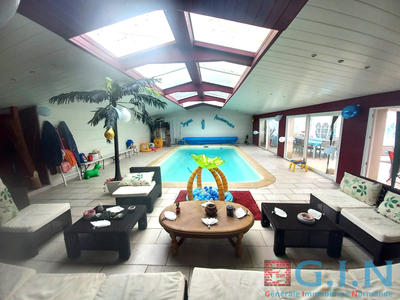 Maison - 149 m² - 5 pièces