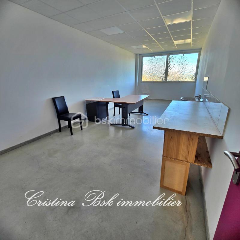 Bureau - 86 m² - 3 pièces