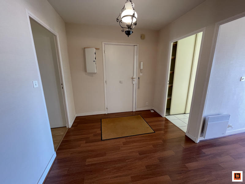 Appartement - 88 m² - 4 pièces