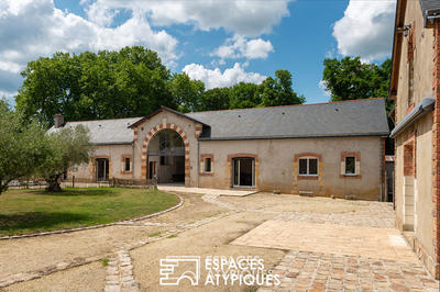 Maison - 481 m² - 12 pièces