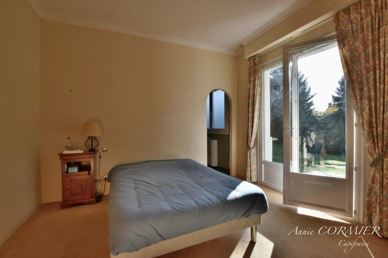 Maison - 148 m² - 6 pièces