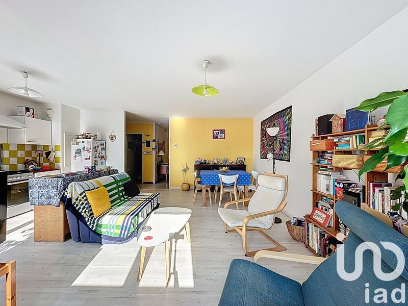 Appartement - 79 m² - 3 pièces