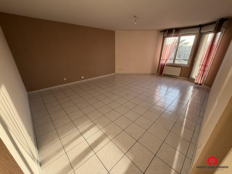 Appartement - 74 m² - 3 pièces