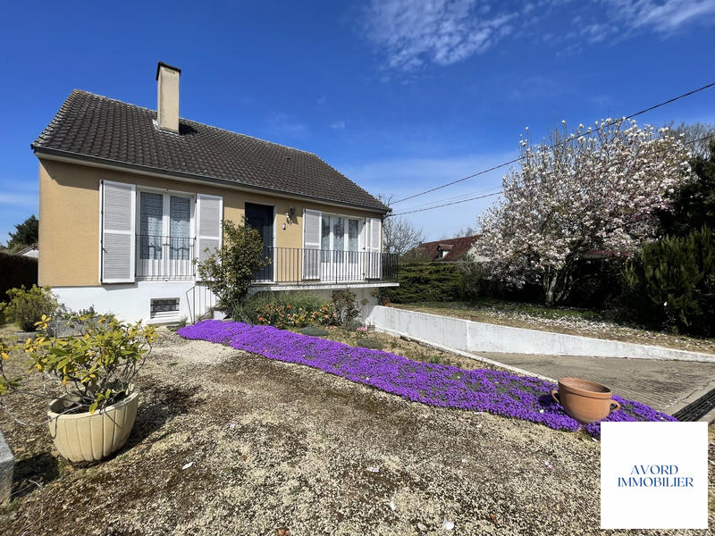 Maison - 80 m² - 5 pièces