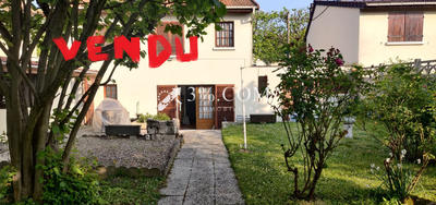 Villa - 90 m² - 5 pièces