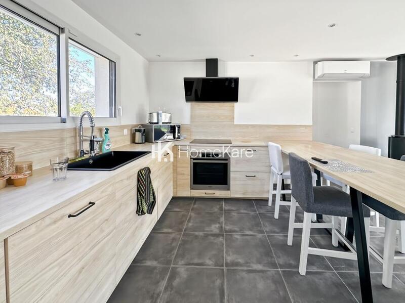 Maison - 90 m² - 4 pièces