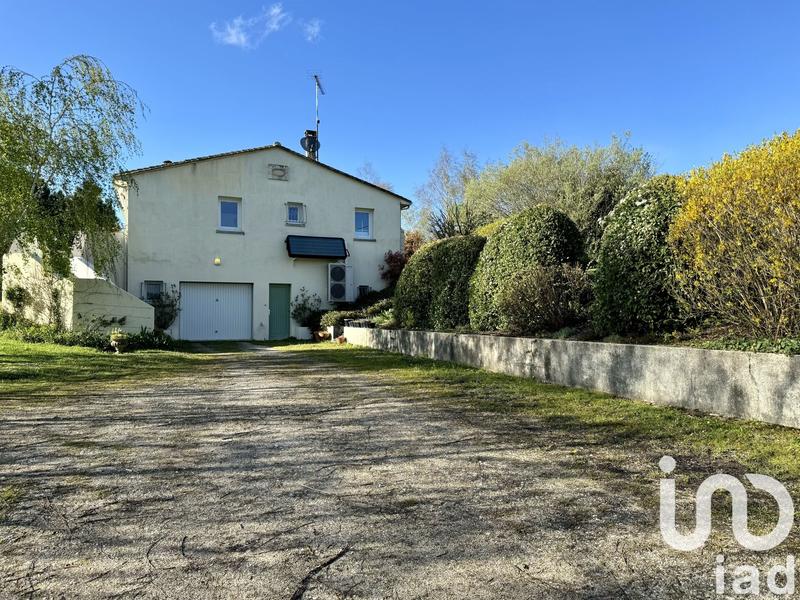 Maison - 193 m² - 6 pièces