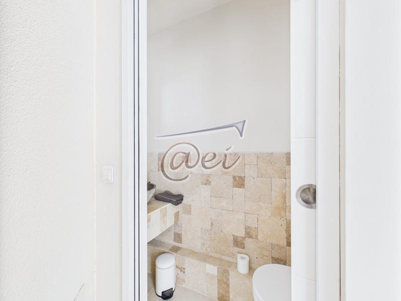 Villa - 435 m² - 10 pièces