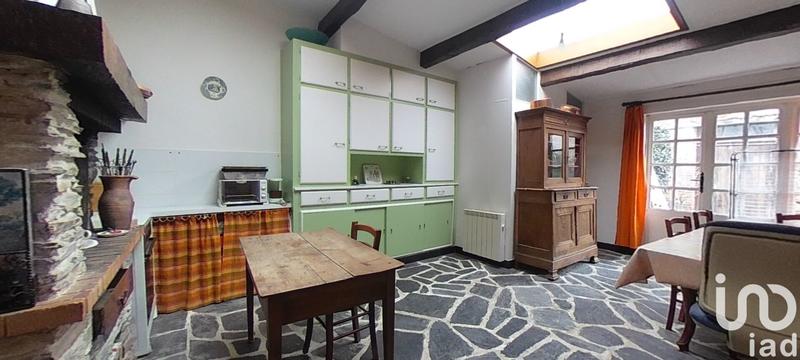 Maison - 190 m² - 11 pièces