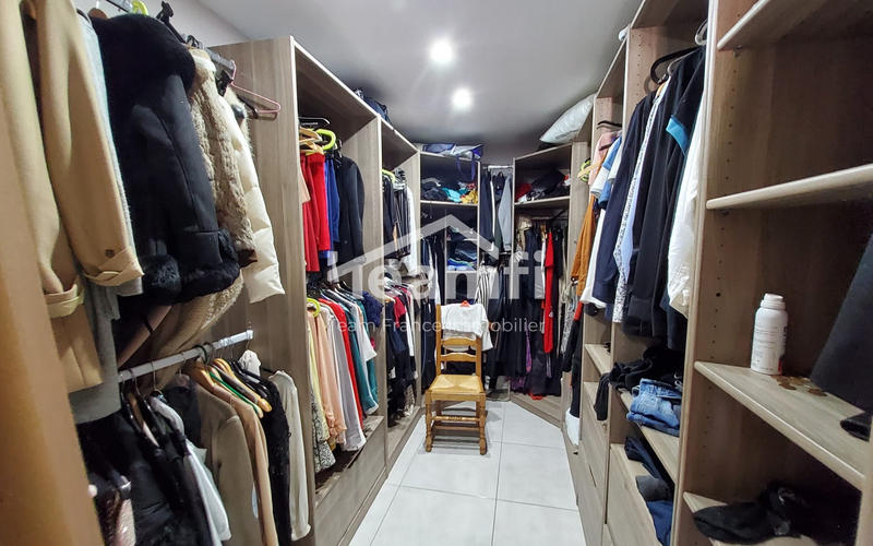 Maison contemporaine - 176 m² - 7 pièces