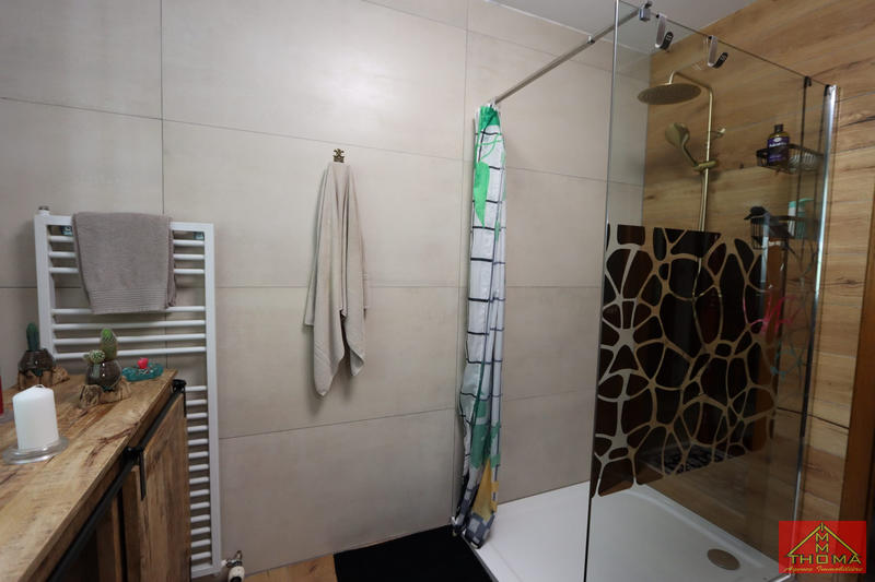 Maison - 110 m² - 6 pièces